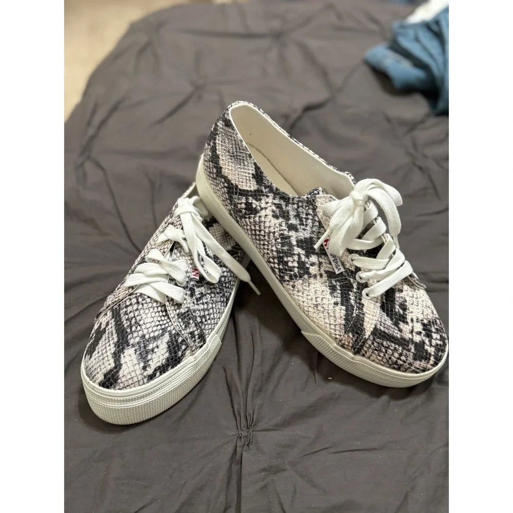 NWOB Superga 2730 Platform Sneakers‎ Snakeskin Print Lace Up EU 41.5 US W
